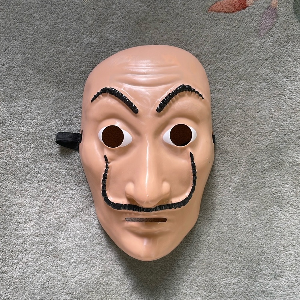 Salvador Dali mask from money heist
